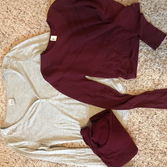 Three long sleeve shirts - Picture 2 of 6